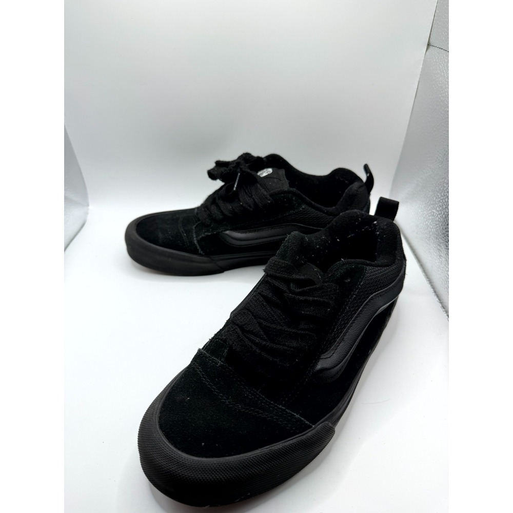Vans Knu Skool VN0009QCBKA1‎ Mens 7 Sneaker Black Suede Low Top Skateboard Shoes